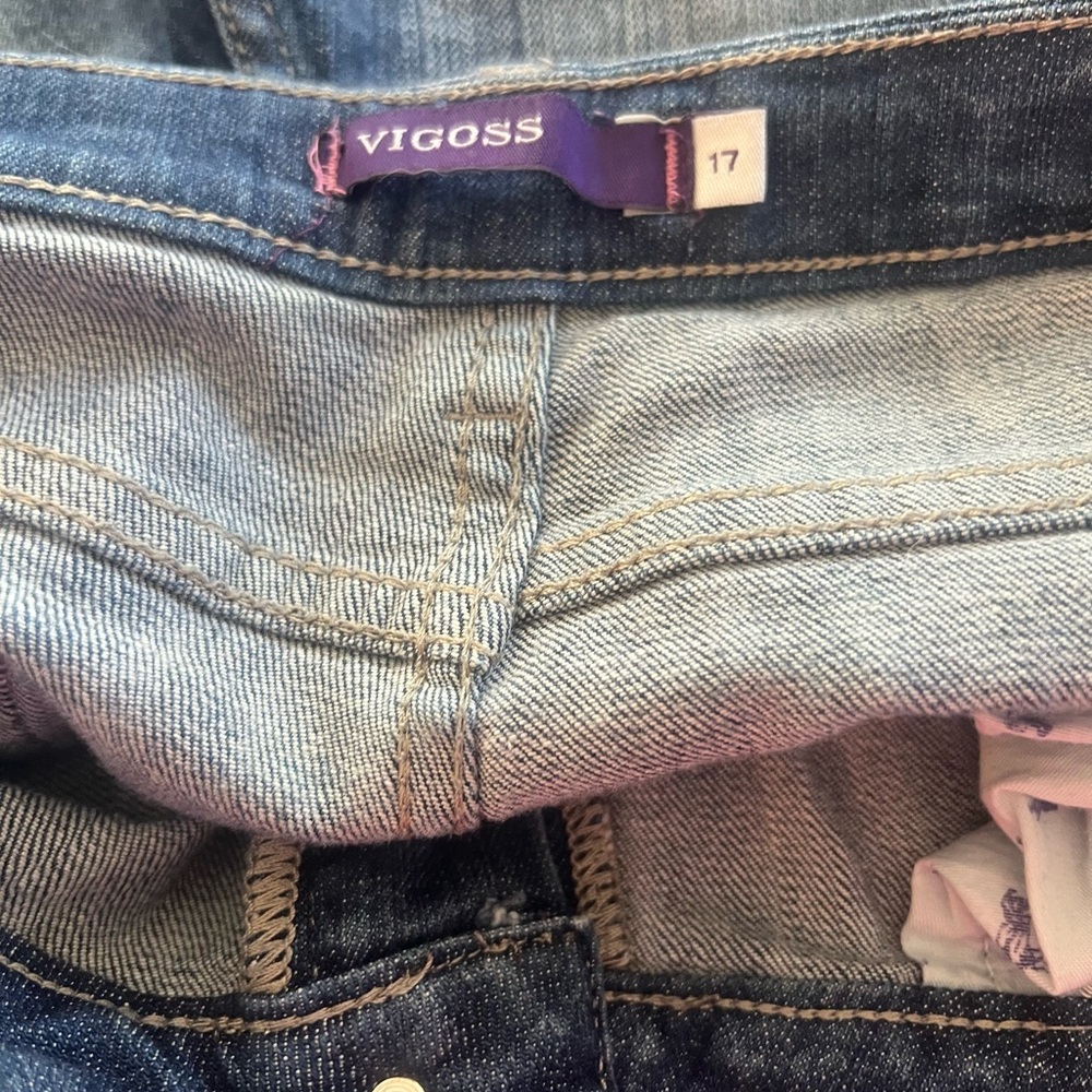 Vigoss Low Rise Cropped Jeans - Picture 3 of 4